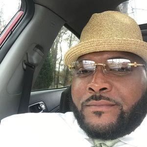 Meet your Posher, Joe